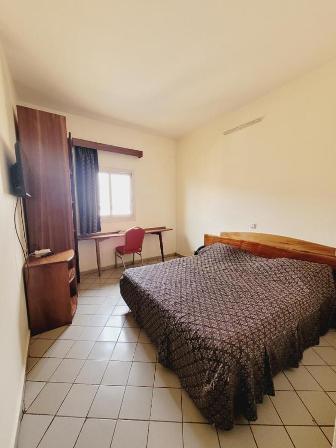 Hotel Altitel Bafoussam Exterior photo